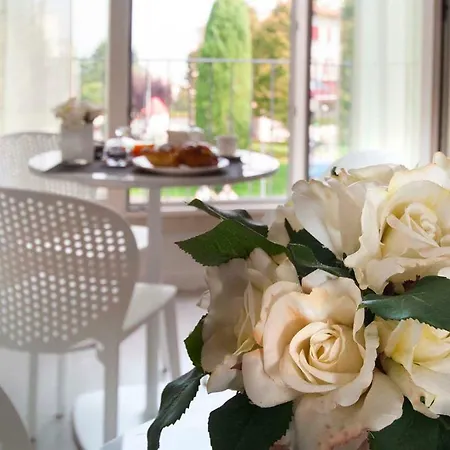 Garda ゲストハウス