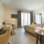 Garda ゲストハウス 4*