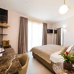 Garda ゲストハウス 4*